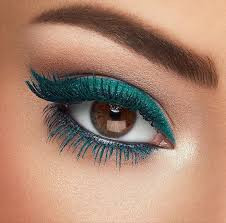 خط چشم سبز اور بیوتی